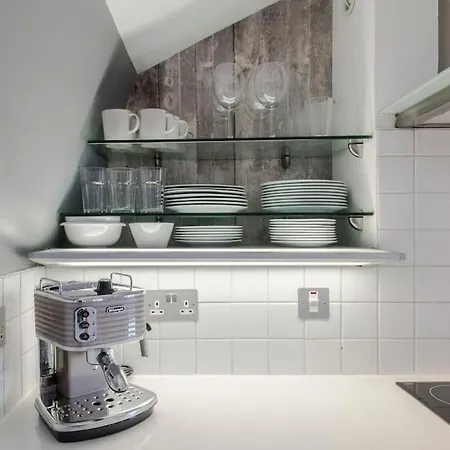 Kings Cross Two Bedroom Penthouse