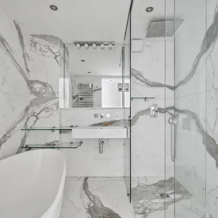 Super Luxury Family Knightsbridge Mews Holiday home London
