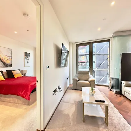 Lavish Penthouse River View Fast Wifi - Luxurylondonstays Apartment *