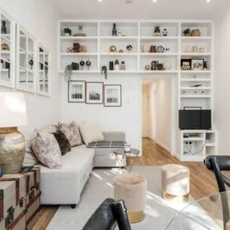 Charming Spacious 1bed Near Portobello Rd N.hill Apartment London