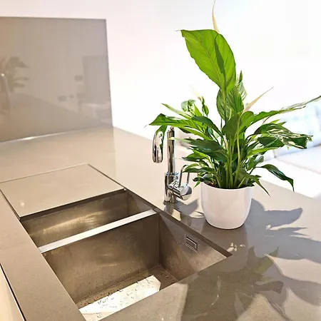 Apartment Stylish Two-bedroom Flat Near Us Embassy London
