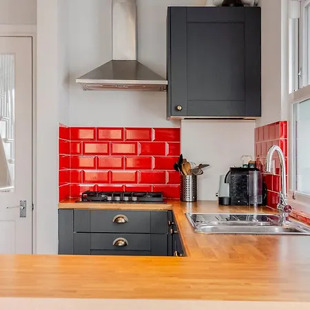 Amazing 3br Near Wimbledon Park & Tube