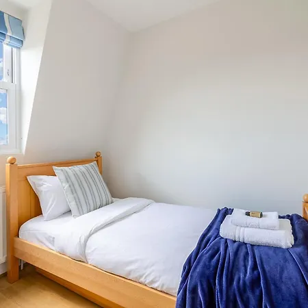 Amazing 3br Near Wimbledon Park & Tube Apartment *
