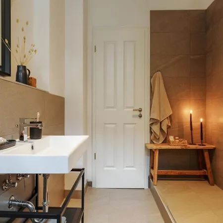 Raintree Village Apartment