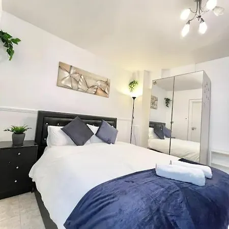 Cosy Studio In Central * London