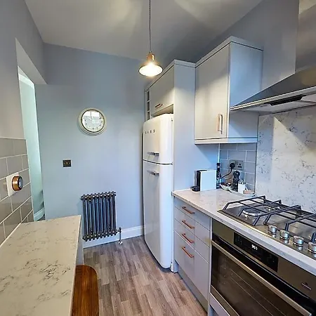 Lovely 2 Bed In Shoreditch On Quiet Side Street *