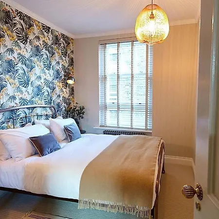 Apartment Lovely 2 Bed In Shoreditch On Quiet Side Street London