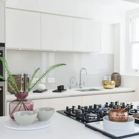 Large Three Bed Duplex Camden