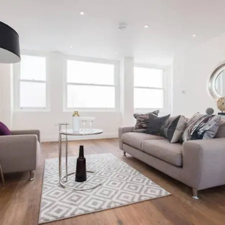 Large Three Bed Duplex Camden London