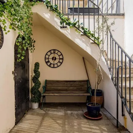 Spacious Family Paddington Flat Apartment