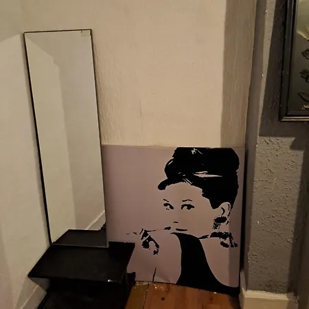 London Smarty Rm Bed & Breakfast
