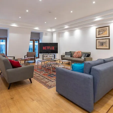 Mayfair Piccadilly - The Choice