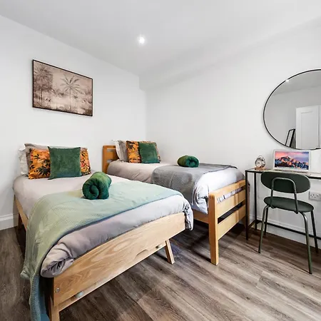 Apartment Modern Basement Stoke Newington London, Close To Transport *