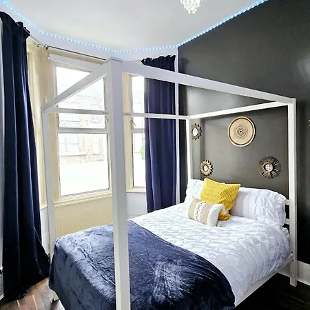 Stylish 2 Bed Near Notting Hill Londres