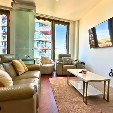 Lavish Penthouse River View Fast Wifi - Luxurylondonstays Apartment London