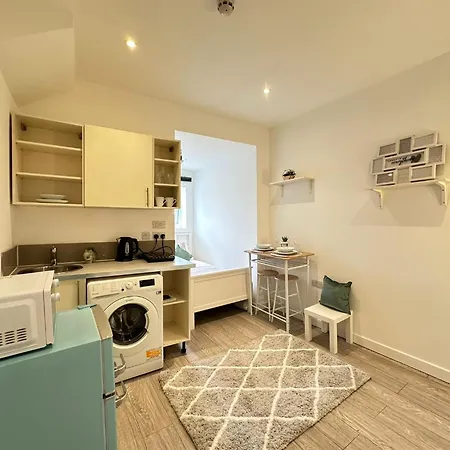 Beautiful In Apartment *