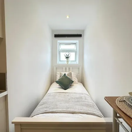 Apartment Beautiful In