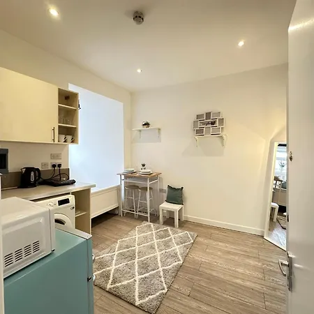 Apartment Beautiful In *