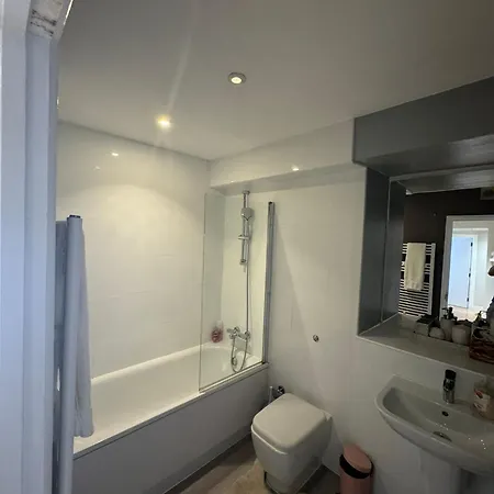 Sleep 8 In The Heart Of Hy4 London