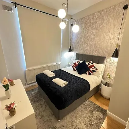 Apartment One Bedroom Near Kennington Park *