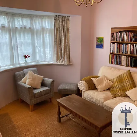 Beautiful Self-contained Holiday home