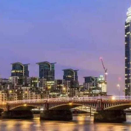 Londoneye Flat