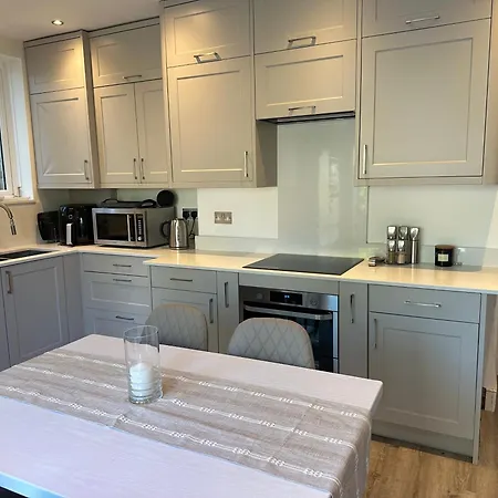 Earlsfield Near Wimbledon, Clapham, Waterloo Homestay *