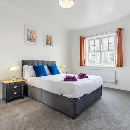 Stylish 2bed Kingsbury West London Apartment Harrow