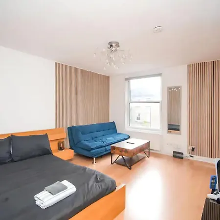 Lavish Finsbury Park 3 Mins Walk Retreat *