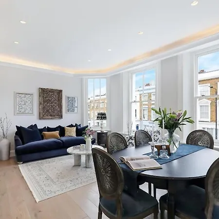 3 Bed Corner House Portobello Rd Holiday home London