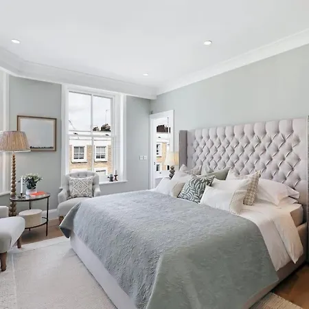 3 Bed Corner House Portobello Rd