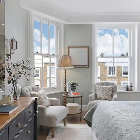 Holiday home 3 Bed Corner House Portobello Rd