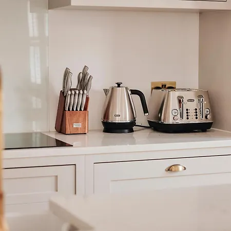 Apartment Luxury Fulham Townhouse With A Bar & Games *