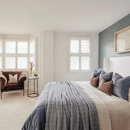 Luxury Fulham Townhouse With A Bar & Games *