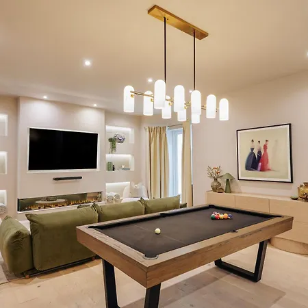 Apartment Luxury Fulham Townhouse With A Bar & Games *
