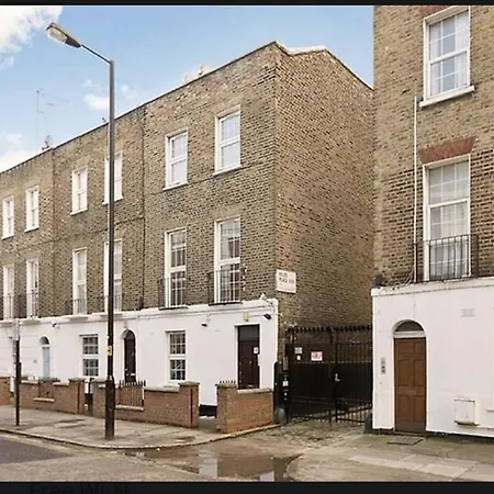 Captivating 1-bed In * London