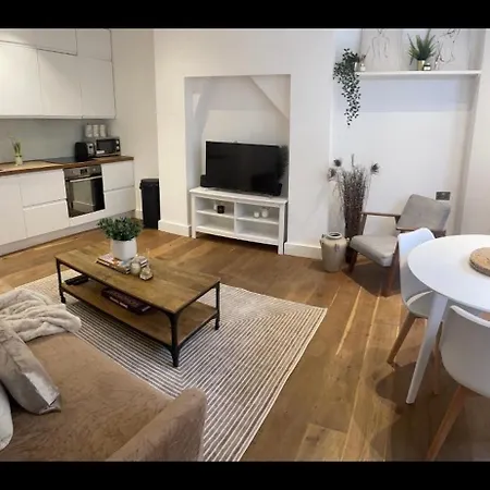 Apartment Gorgeous Flat Prime Location