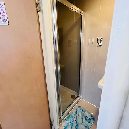 F203-fantastic Second Flr Near Hyde Park Apartment London