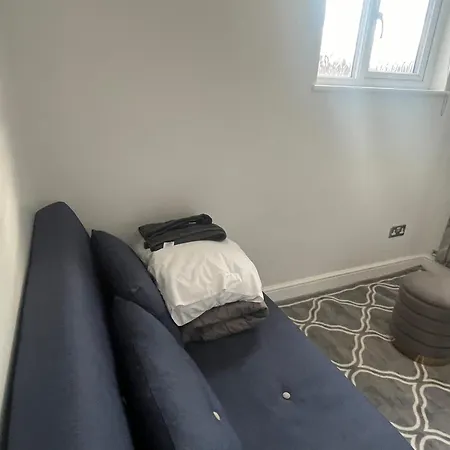 Holiday home Extra Large, Modern Family In London Close To Station And Central London *