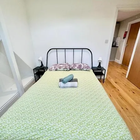 Lovely Flat In Brockley, Se4 * London