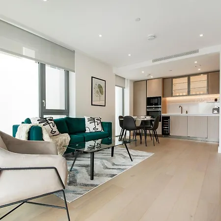Battersea Power Station 2 Bed Close To Harrods Apartment