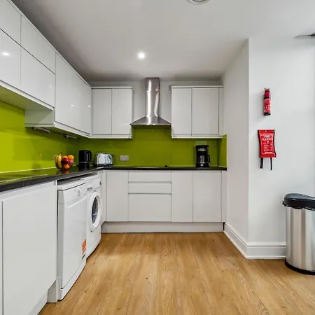 Holborn & Central With Patio - Cityapartmentstay * London