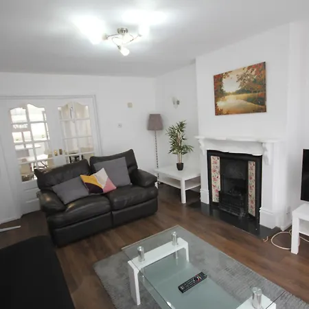Holiday home Charnwood Place *