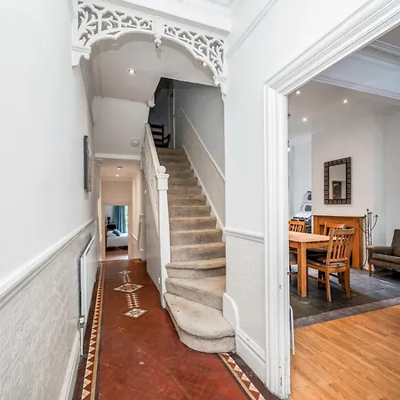 Pass The Keys Wonderful Six Bed Victorian In London