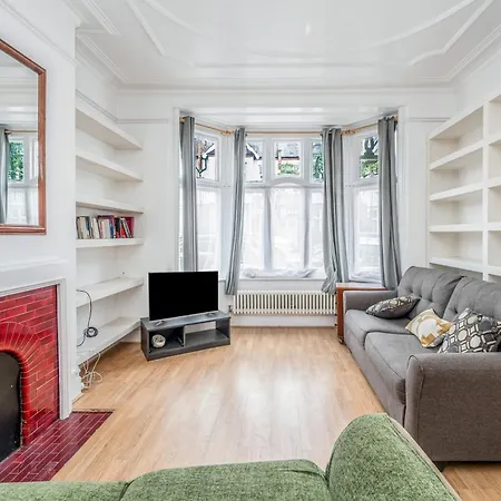 Pass The Keys Wonderful Six Bed Victorian In Holiday home