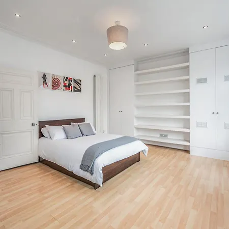Pass The Keys Wonderful Six Bed Victorian In Holiday home *