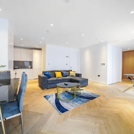 The Zurich Apartment, 6 Beds, 15mins To London, 10mins Wembley Stadium Apartment London