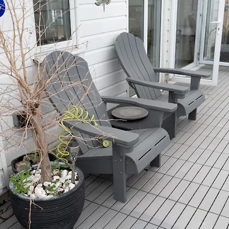 Windrush Court - Stunning Penthouse With River Views Near Stn Pass The Keys * Erith
