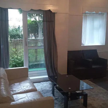 Apartman The *