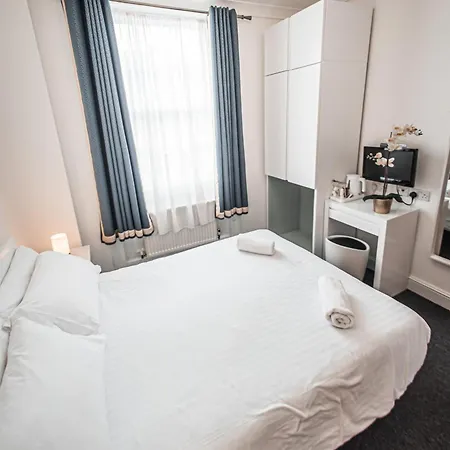Meridiana Pensionat London
